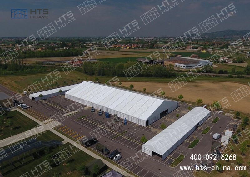 無需復雜地基，現(xiàn)場無加工作業(yè)，選簡易戶外倉庫篷房更高效