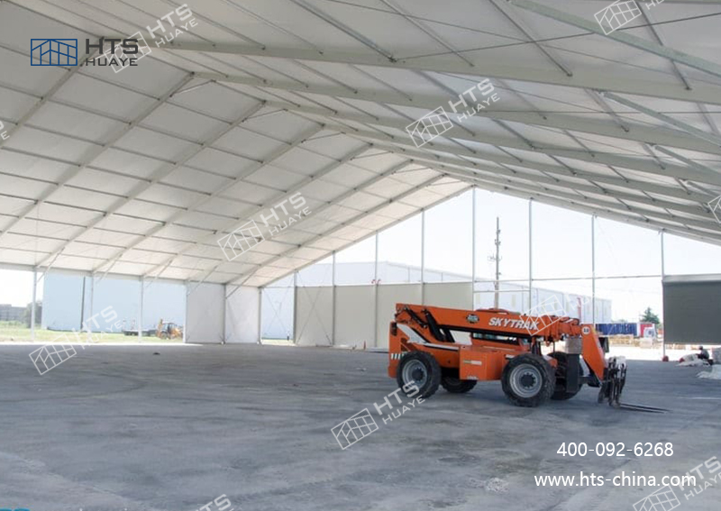 無需復雜地基，現(xiàn)場無加工作業(yè)，選簡易戶外倉庫篷房更高效