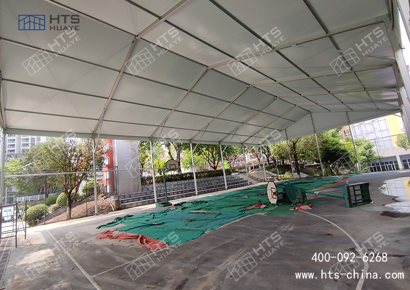 鋁合金篷房網(wǎng)球場為網(wǎng)球運動愛好者帶來了全天候的運動場地解決方案